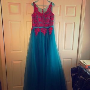 Prom dress Homecoming dress